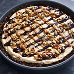 Chilled Peanut Butter and Chocolate Macarpy Pie (Keto-Friendly) 01