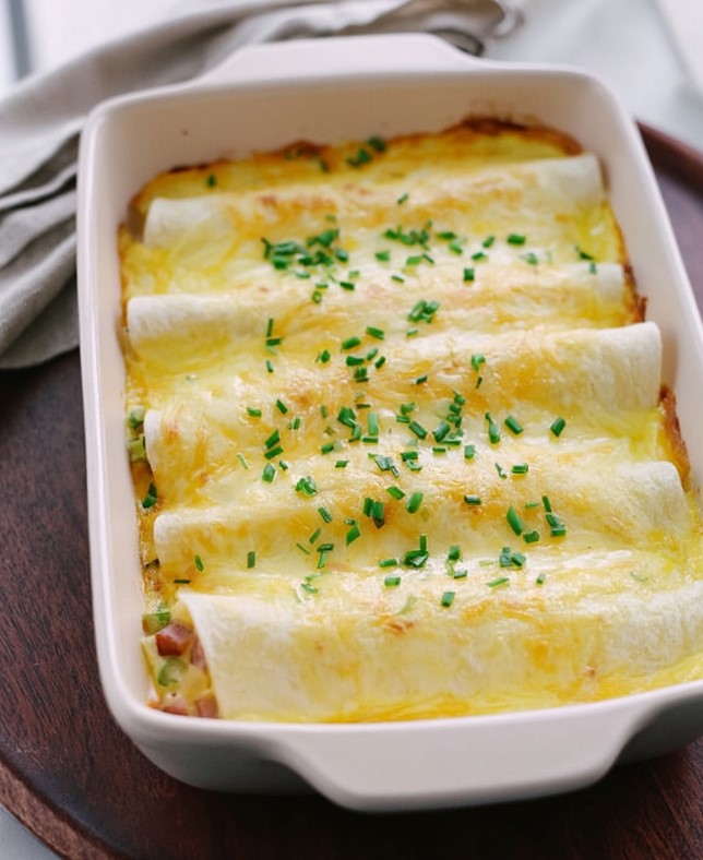 Lazy Weekend Low Carb Breakfast Enchiladas Recipe