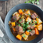 The Ultimate Hearty Beef Stew with Root Vegetables Hearty Beef Stew with Root Vegetables (3)